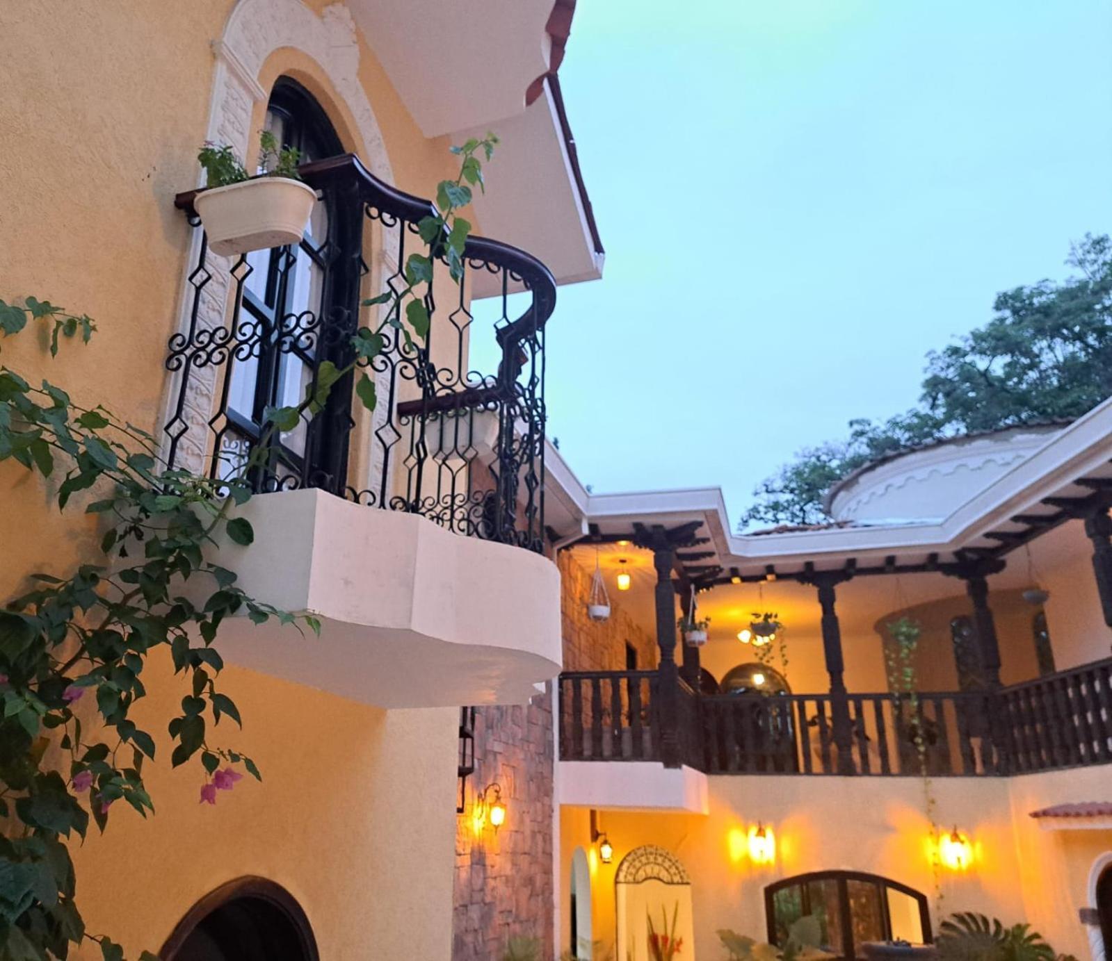Casa Sileo - Boutique Hotel كالي المظهر الخارجي الصورة